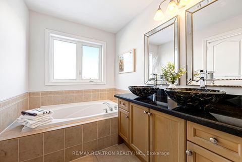 Photo 31 at 61 Romance Drive, Rouge Woods, Richmond Hill