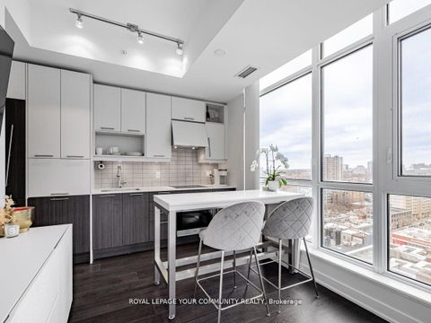 Photo 9 at 1602 - 30 Nelson Street, Waterfront Communities C1, Toronto