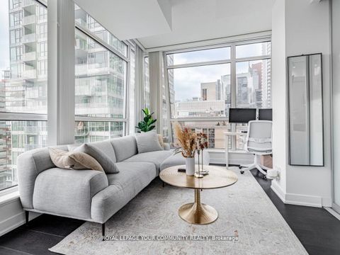 Photo 16 at 1602 - 30 Nelson Street, Waterfront Communities C1, Toronto