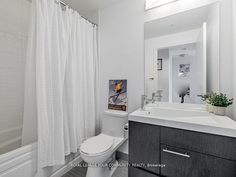 Photo 19 at 1602 - 30 Nelson Street, Waterfront Communities C1, Toronto