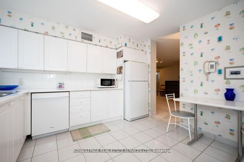 Photo 28 at 308 - 256 Doris Avenue, Willowdale East, Toronto