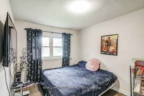 Photo 19 at 768 Grace Street, College Manor, Newmarket