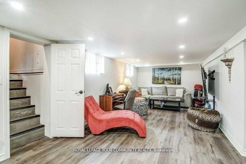 Photo 29 at 768 Grace Street, College Manor, Newmarket