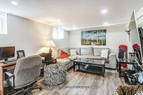 Photo 31 at 768 Grace Street, College Manor, Newmarket