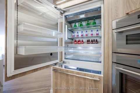 Photo 18 at 1002 - 240 Heath Street W, Forest Hill South, Toronto