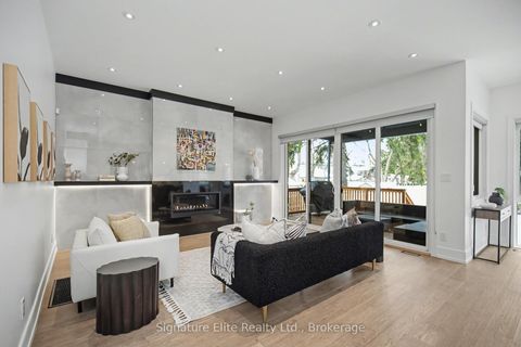 Photo 10 at 8 Honey Drive, Maryvale, Toronto