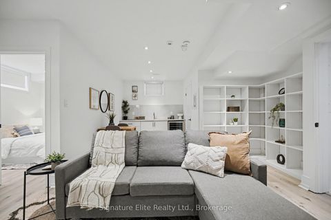 Photo 36 at 8 Honey Drive, Maryvale, Toronto