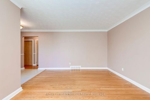 Photo 10 at 281 Savoy Crescent, SW Southwest, Oakville