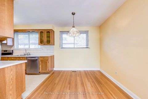 Photo 16 at 281 Savoy Crescent, SW Southwest, Oakville