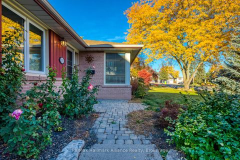 Photo 34 at 281 Savoy Crescent, SW Southwest, Oakville