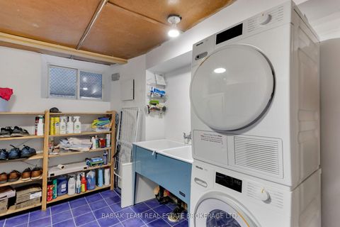 Photo 31 at 16 Palisades, Swansea, Toronto