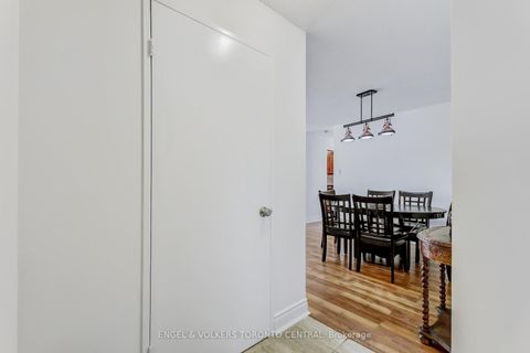 Photo 2 at 207 - 15 Sewells Road, Malvern, Toronto