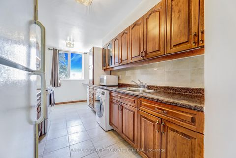 Photo 10 at 207 - 15 Sewells Road, Malvern, Toronto