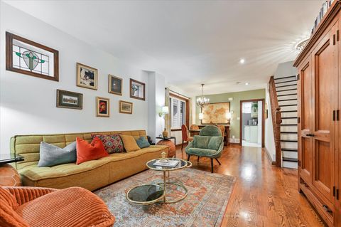 Photo 3 at 186 Gledhill Avenue, Lumsden, Toronto