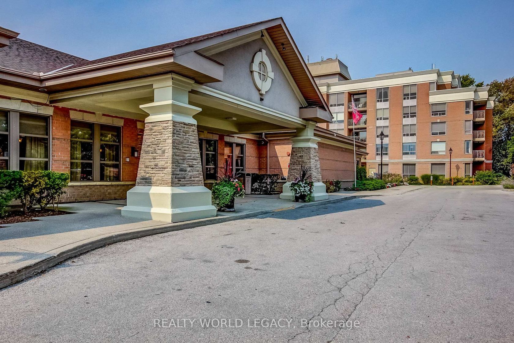 1201 - 100 Burloak Drive, Appleby, Burlington 