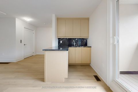 Photo 22 at 61 Milky Way Drive, Observatory, Richmond Hill