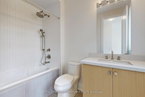 Photo 23 at 61 Milky Way Drive, Observatory, Richmond Hill