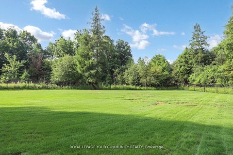 Photo 26 at 61 Milky Way Drive, Observatory, Richmond Hill