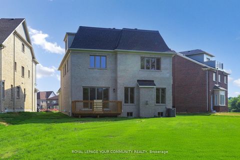 Photo 27 at 61 Milky Way Drive, Observatory, Richmond Hill