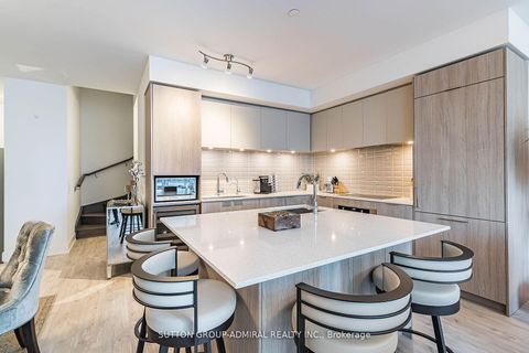 Photo 5 at TH107 - 70 Annie Craig Drive, Mimico, Toronto