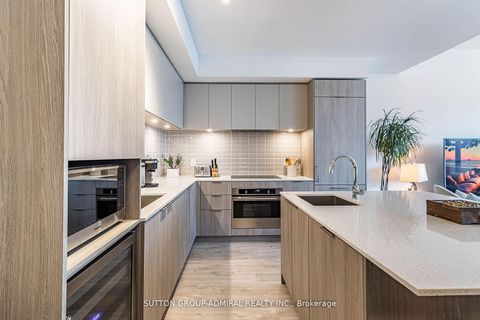 Photo 6 at TH107 - 70 Annie Craig Drive, Mimico, Toronto