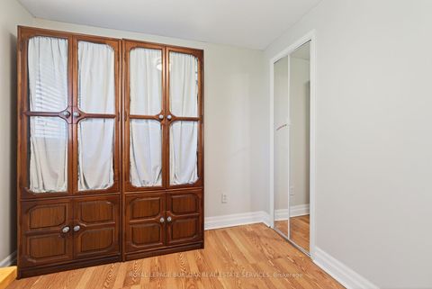 Photo 34 at 214 Vance Drive, BR Bronte, Oakville