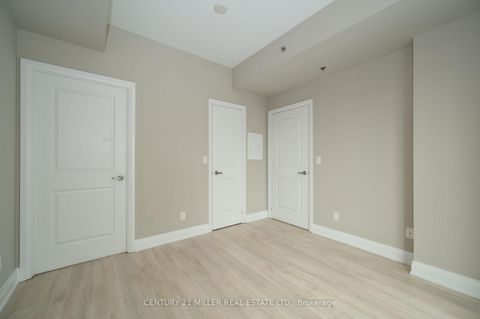 Photo 7 at 1103 - 55 Speers Road, QE Queen Elizabeth, Oakville