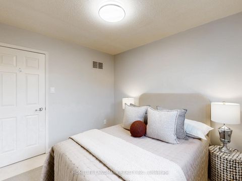 Photo 35 at 338 Parkridge Crescent, GA Glen Abbey, Oakville