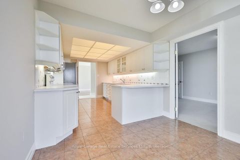Photo 16 at 607 - 2170 Marine Drive, BR Bronte, Oakville