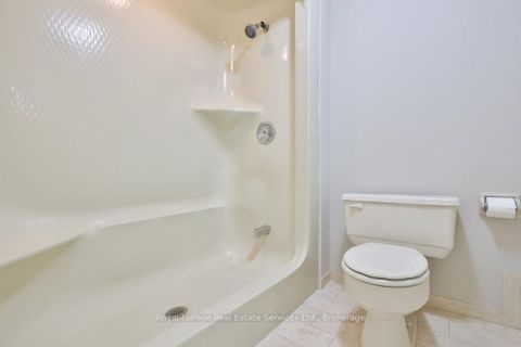 Photo 33 at 607 - 2170 Marine Drive, BR Bronte, Oakville