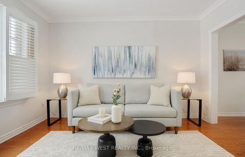 Photo 0 at 10 Allanbrooke Drive, Kingsway South, Toronto