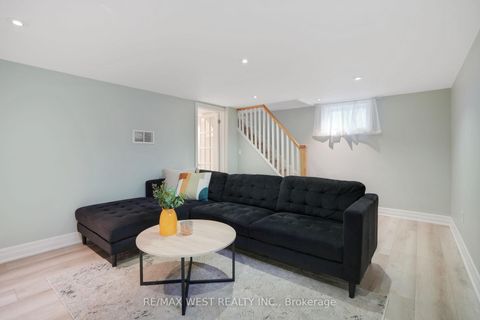 Photo 16 at 10 Allanbrooke Drive, Kingsway South, Toronto