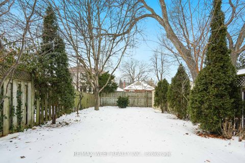 Photo 24 at 10 Allanbrooke Drive, Kingsway South, Toronto