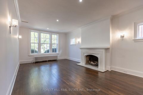 Photo 2 at 29 Whitehall Road, Moore Park, Toronto