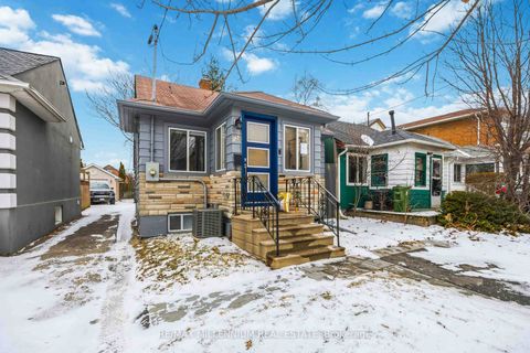 Photo 4 at 122 Twenty Second Street, Long Branch, Toronto