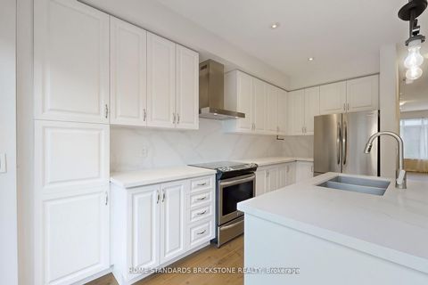 Photo 12 at 215 Salterton Circle, Rural Vaughan, Vaughan