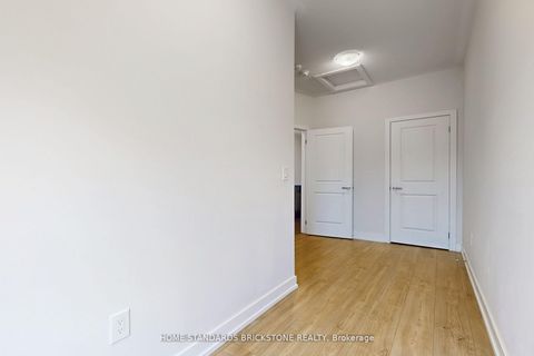 Photo 35 at 215 Salterton Circle, Rural Vaughan, Vaughan