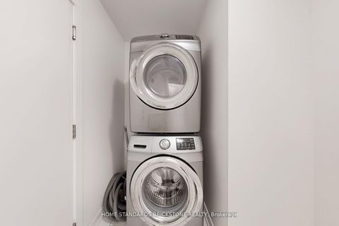 Photo 46 at 215 Salterton Circle, Rural Vaughan, Vaughan