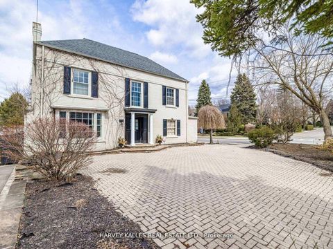 Photo 3 at 2 Silverwood Avenue, Forest Hill South, Toronto