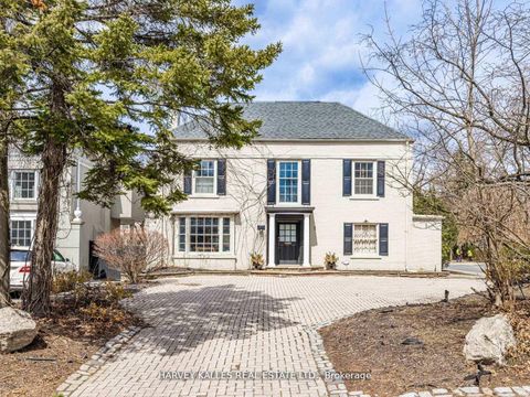 Photo 4 at 2 Silverwood Avenue, Forest Hill South, Toronto