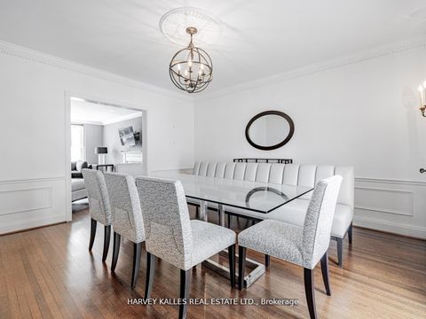 Photo 14 at 2 Silverwood Avenue, Forest Hill South, Toronto