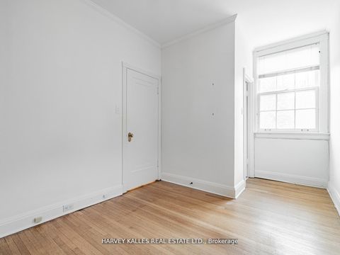 Photo 23 at 2 Silverwood Avenue, Forest Hill South, Toronto