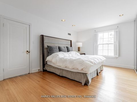 Photo 28 at 2 Silverwood Avenue, Forest Hill South, Toronto