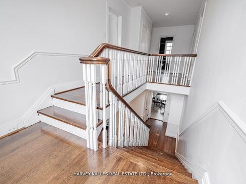 Photo 35 at 2 Silverwood Avenue, Forest Hill South, Toronto