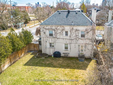 Photo 39 at 2 Silverwood Avenue, Forest Hill South, Toronto