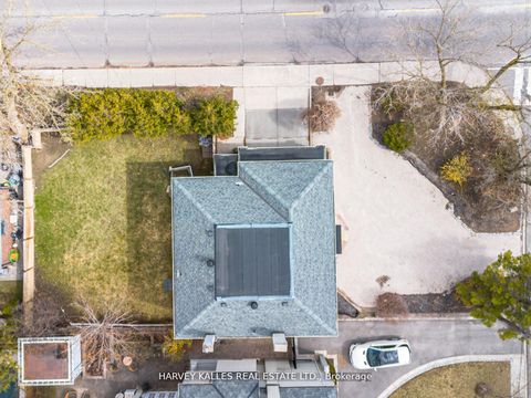 Photo 43 at 2 Silverwood Avenue, Forest Hill South, Toronto