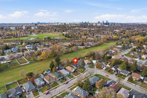 Photo 1 at 162 Tower Drive, Maryvale, Toronto