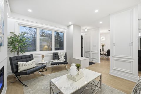 Photo 9 at 162 Tower Drive, Maryvale, Toronto
