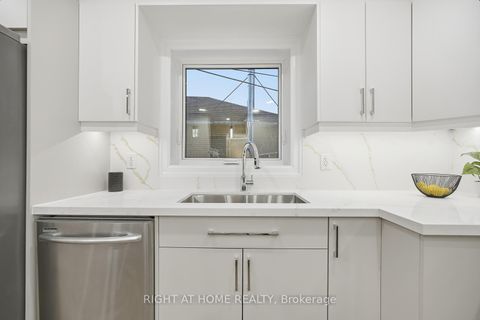 Photo 17 at 162 Tower Drive, Maryvale, Toronto