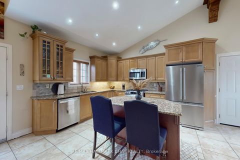 Photo 8 at 1069 Booth Avenue, Alcona, Innisfil